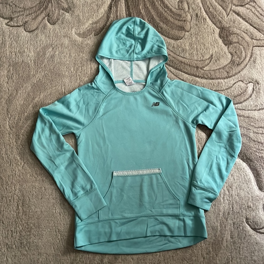 New Balance kids long sleeve hoodie (girls)